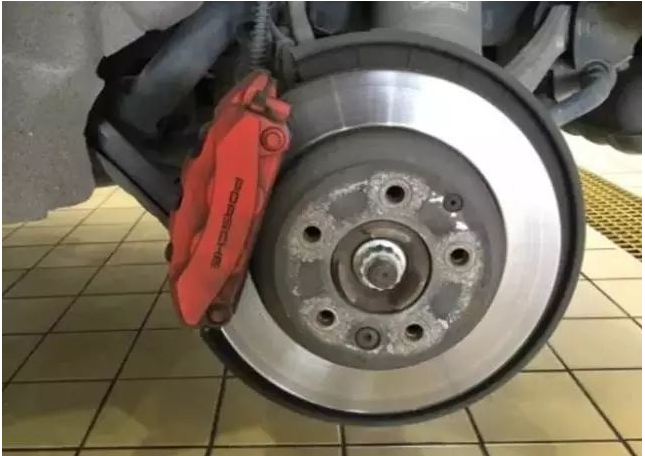 德顺坤-汽车刹车片