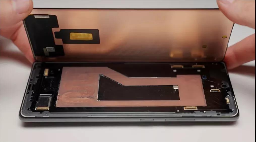 安装在小米MIX4魔改版上的环形冷泵