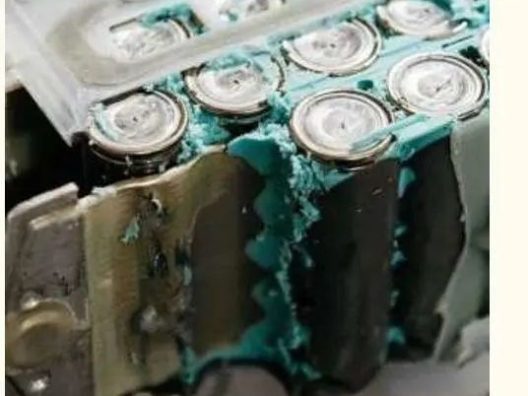 特斯拉热管理方案剖析