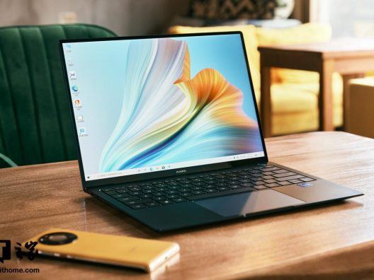 华为 MateBook系统性调控笔记本散热