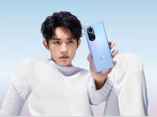 华为 nova9系列搭载双VC 超高导热石墨烯立体散热系统