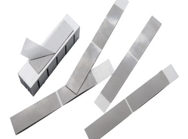 东莞6.0W低挥发导热片|导热矽胶TIF700HM灰白色带自粘性免费打样