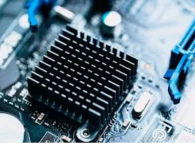 增强散热性能：为双面PCB添加散热器